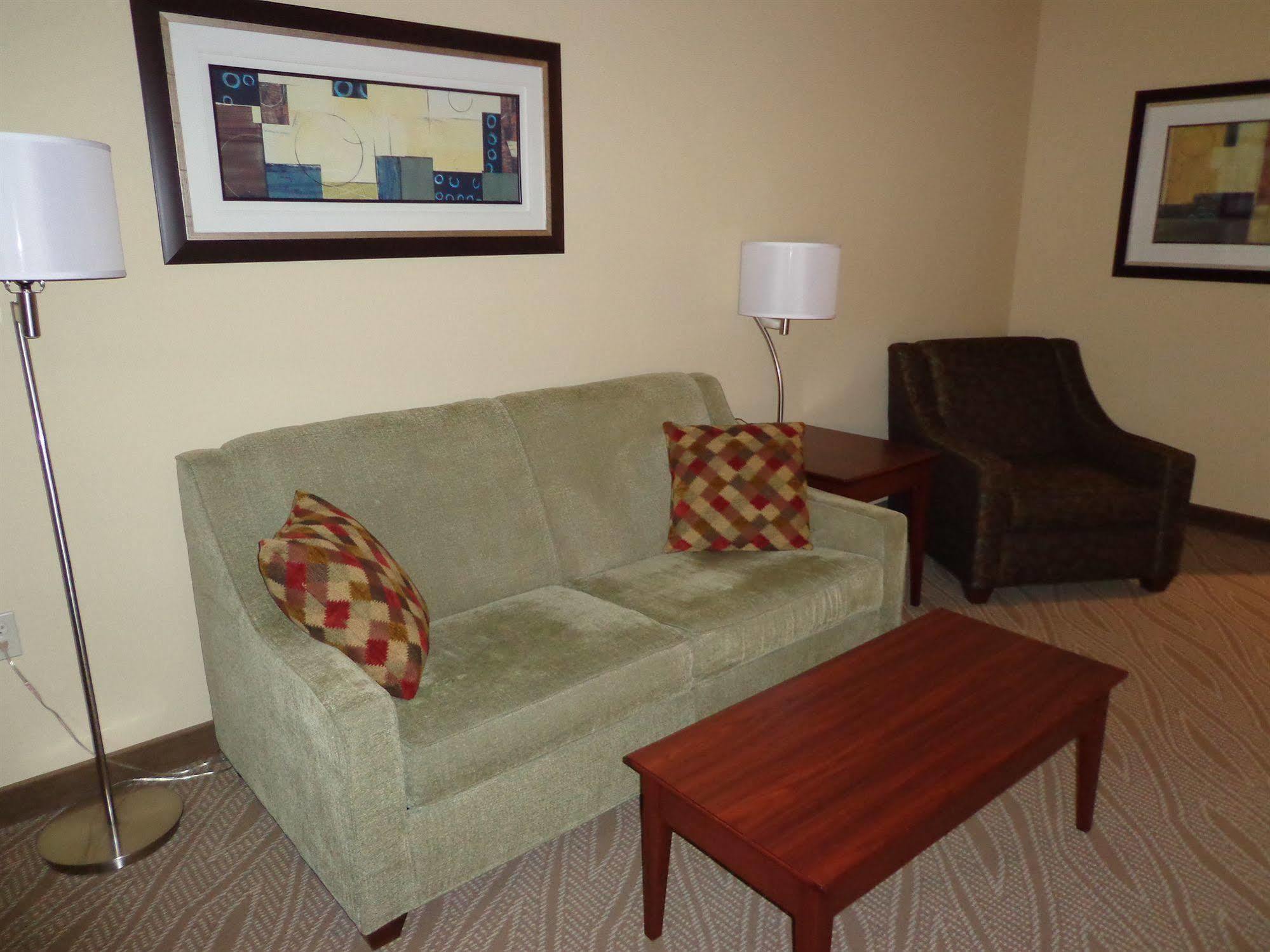Cobblestone Inn & Suites - Marquette מראה חיצוני תמונה