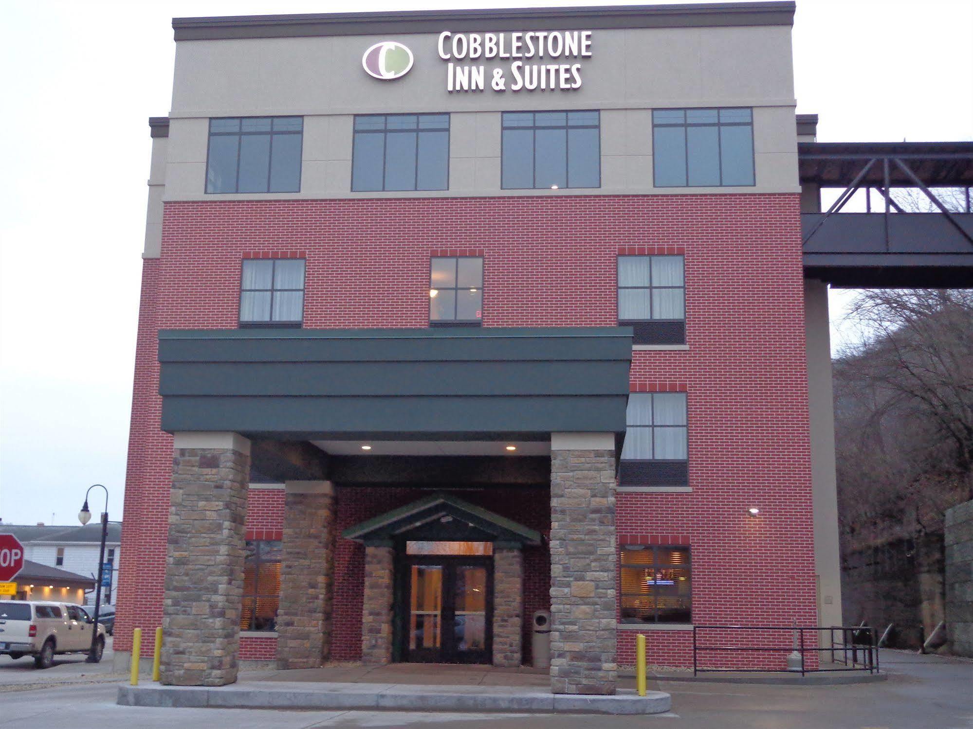 Cobblestone Inn & Suites - Marquette מראה חיצוני תמונה